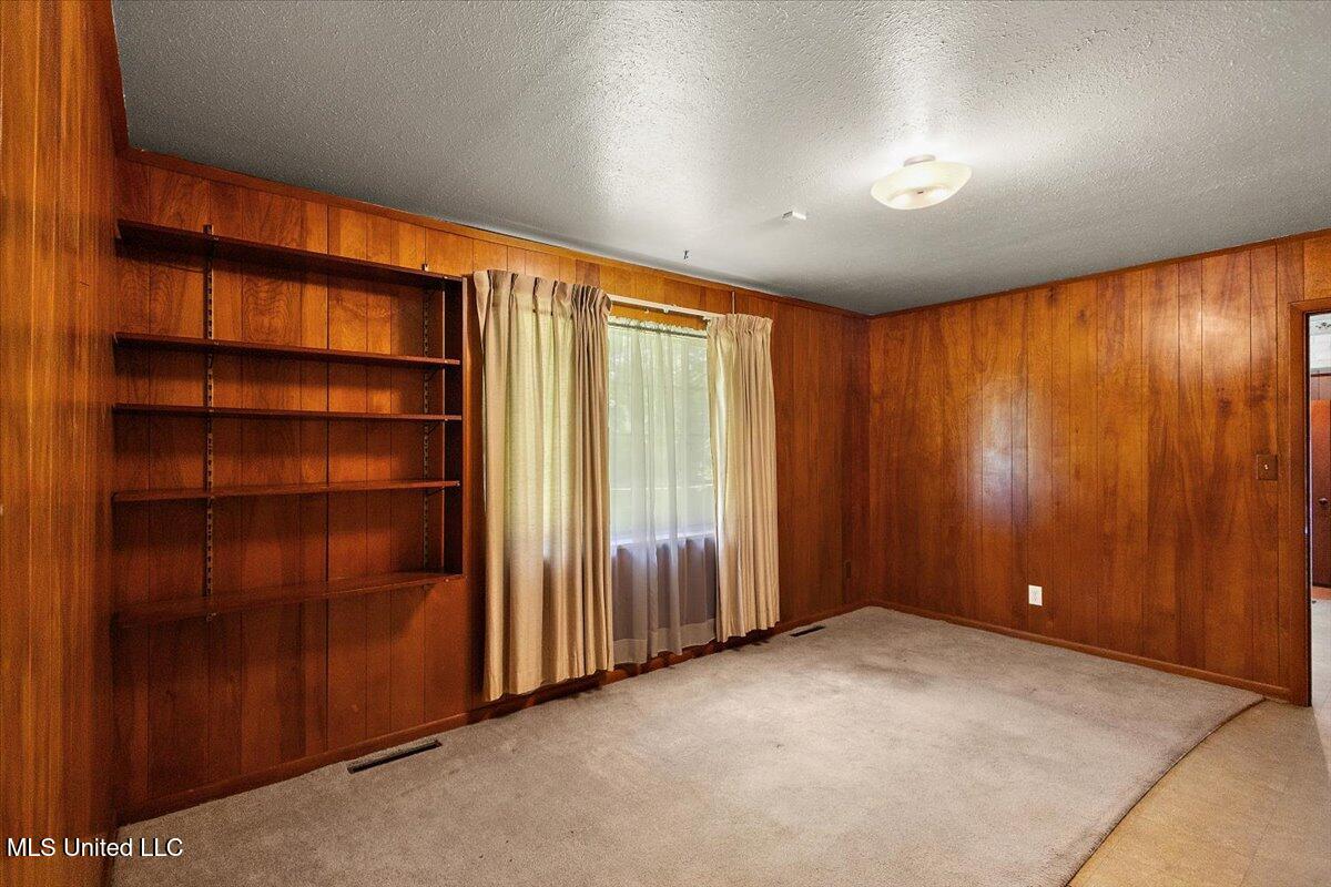 216 Pine Ridge Road Jackson, MS 39206 - Photo 8 of 22 08-3HTP1739