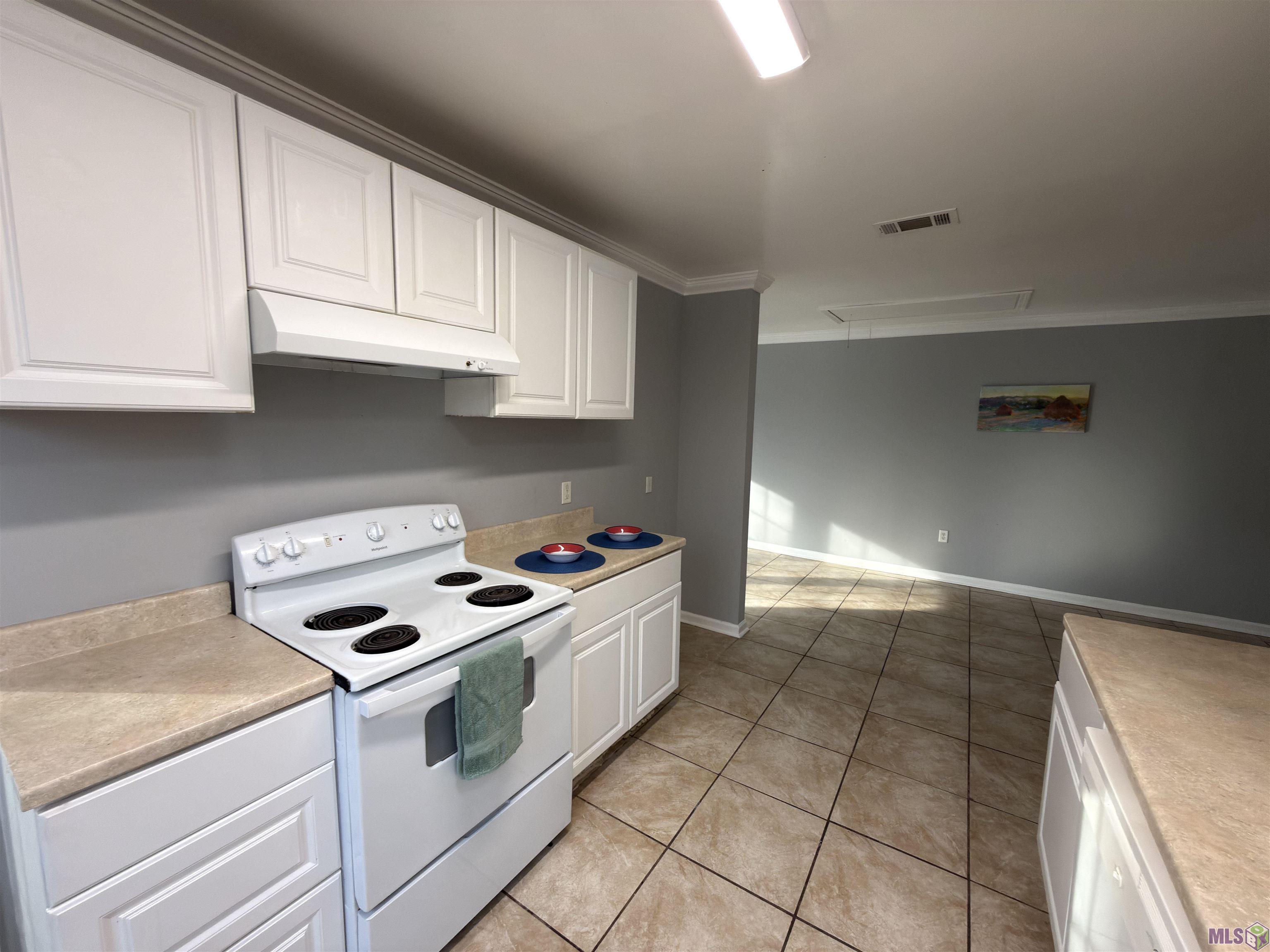 5238 Dickens Drive Baton Rouge, LA 70812 - Photo 6 of 19