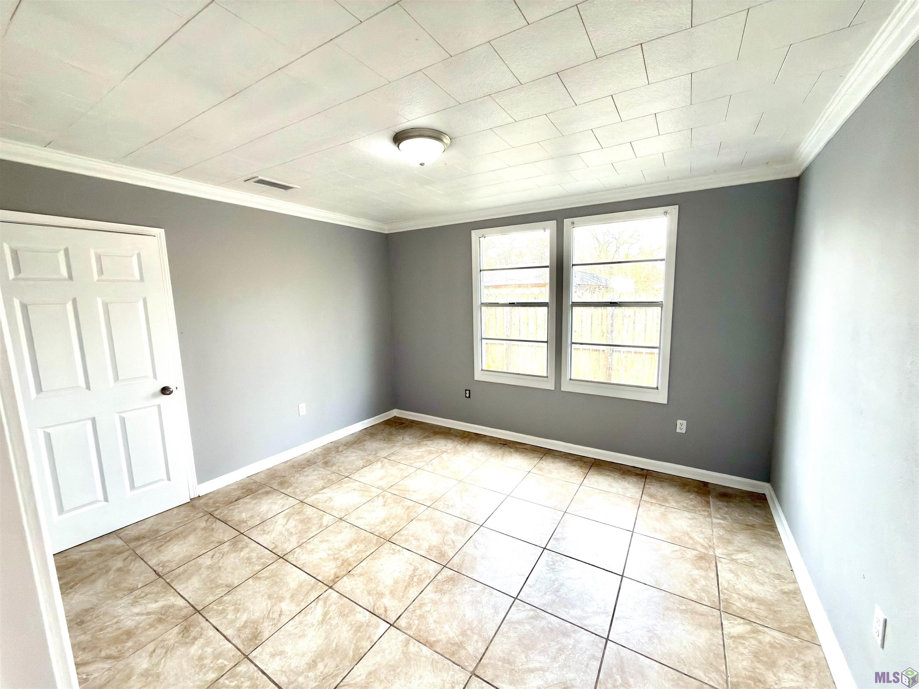 5238 Dickens Drive Baton Rouge, LA 70812 - Photo 10 of 19