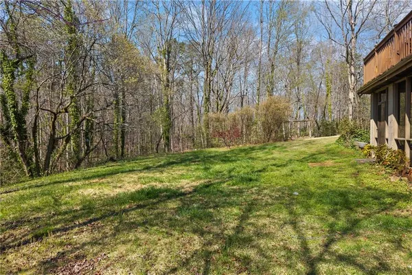 $325,000 | 300 Small Pond Drive, Cleveland, GA 30528