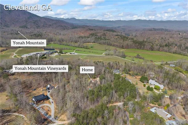 $325,000 | 300 Small Pond Drive, Cleveland, GA 30528