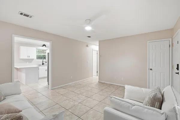 $325,000 | 1934 Co Highway 3280, Freeport, FL 32439