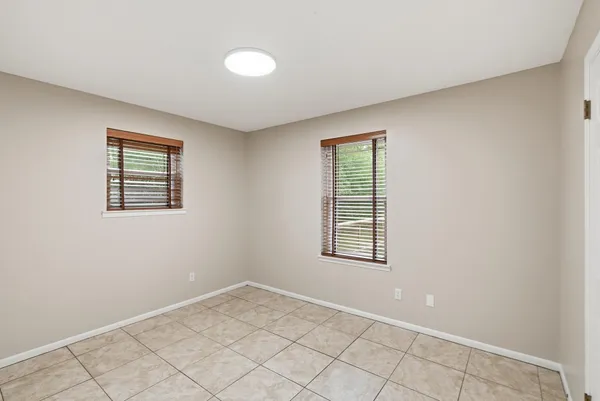 $325,000 | 1934 Co Highway 3280, Freeport, FL 32439