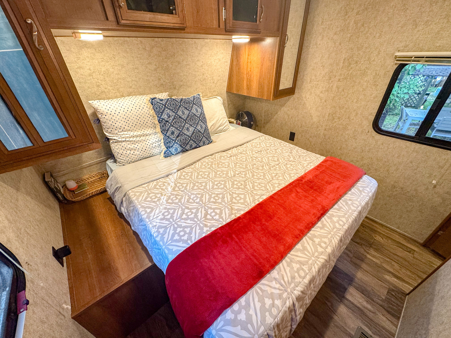 4-176 Woodhaven Sublette, IL 61367 - Photo 16 of 19 a bedroom with a bed and a window