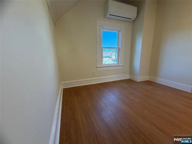 $2,000 | 183 Franklin Street, Unit C, Northvale, NJ 07647