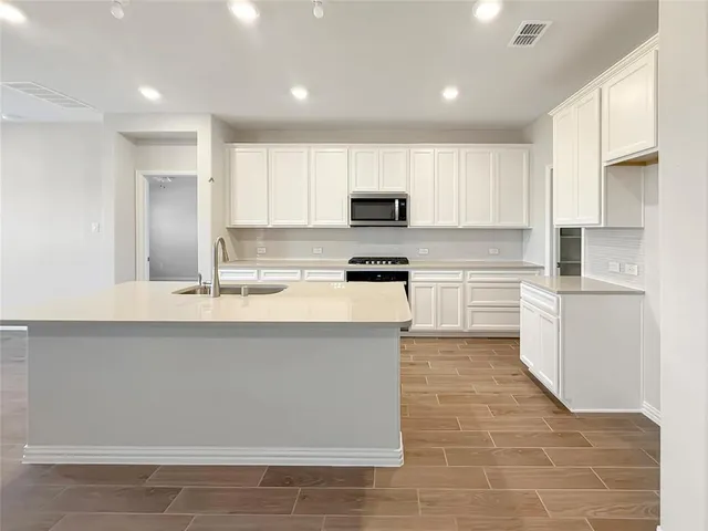 $2,400 | 1500 Kade Avenue, Celina, TX 75009