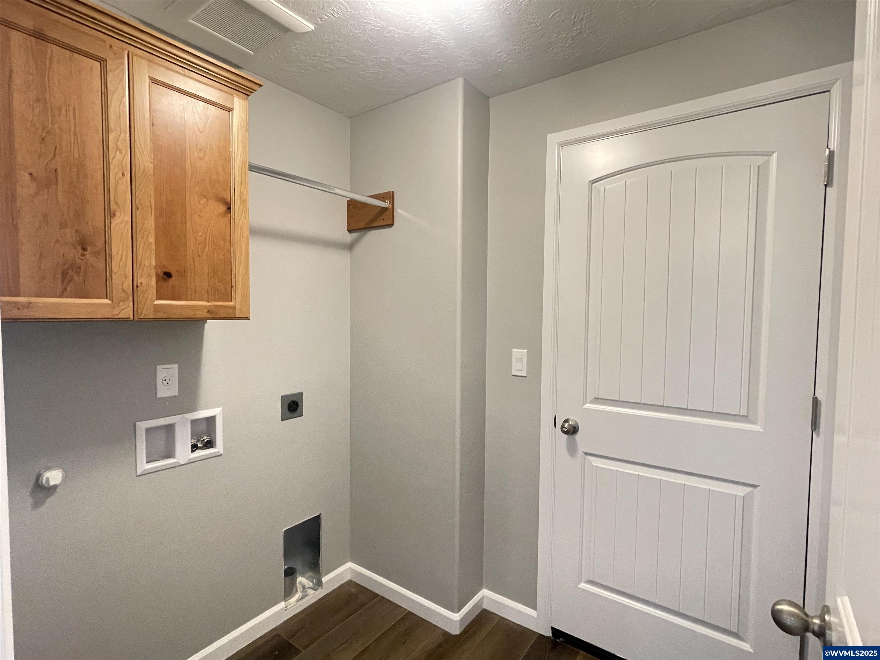 1230 Southwest Hop Street Albany, OR 97321 - Photo 23 of 41