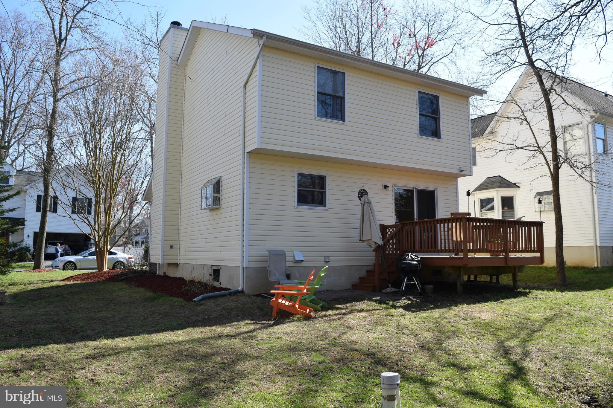 920 Williams Cove Edgewater, MD 21037 - Photo 2 of 30 Grill out on freshly stained Deck