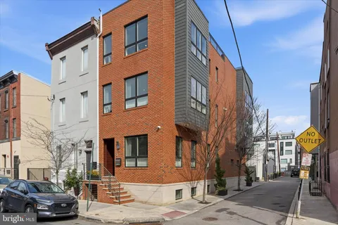 $1,675,000 | 741 South 15th Street, Philadelphia, PA 19146