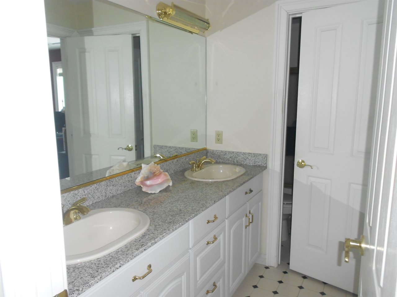 15 Dockham Shore Road Gilford, NH 03249 - Photo 28 of 34