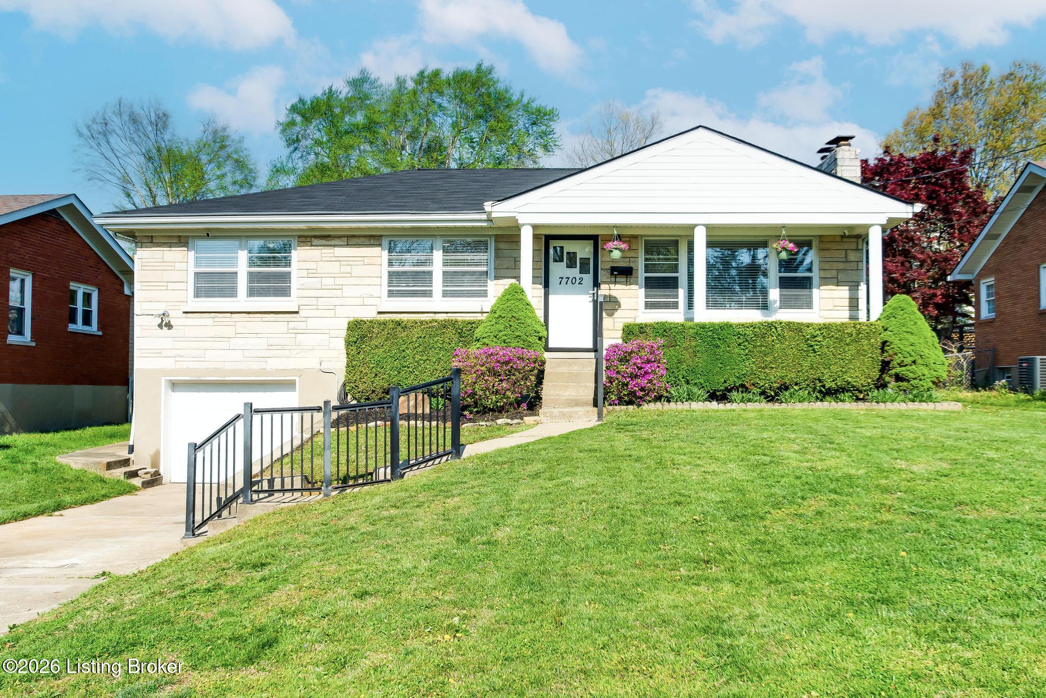 7702 Crestline Road Louisville, KY 40214 - Photo 1 of 32 7702_Crestline_Rd_40214_501