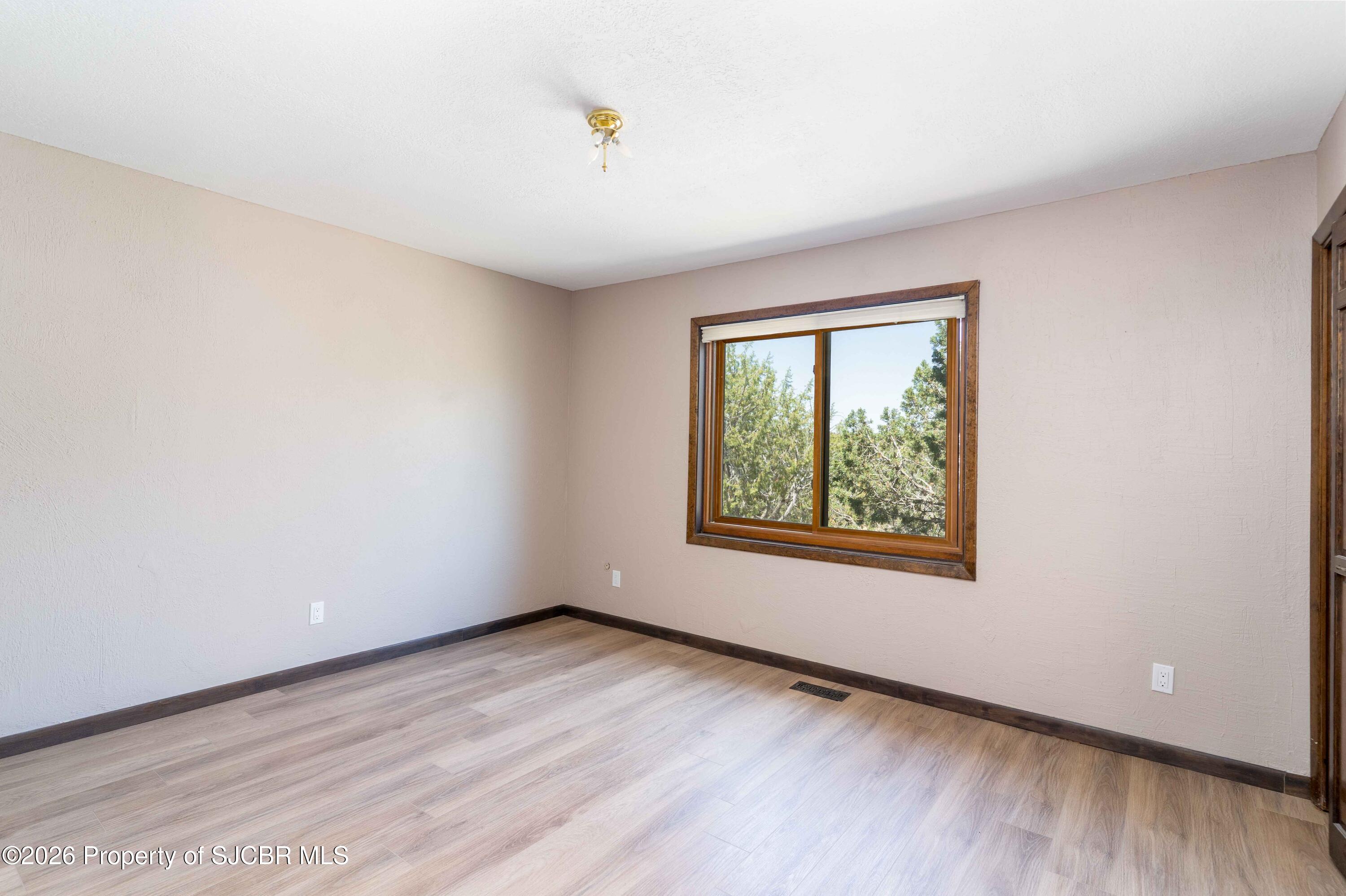 5301 Rinconada Street Farmington, NM 87402 - Photo 17 of 46 Gallery Image 17