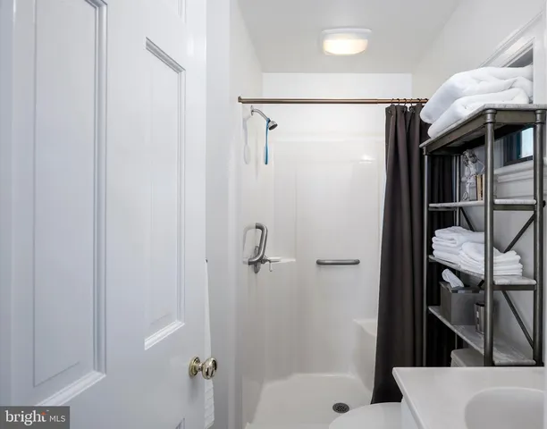 $2,500,000 | 7989 Quaker Neck Road, Chestertown, MD 21620