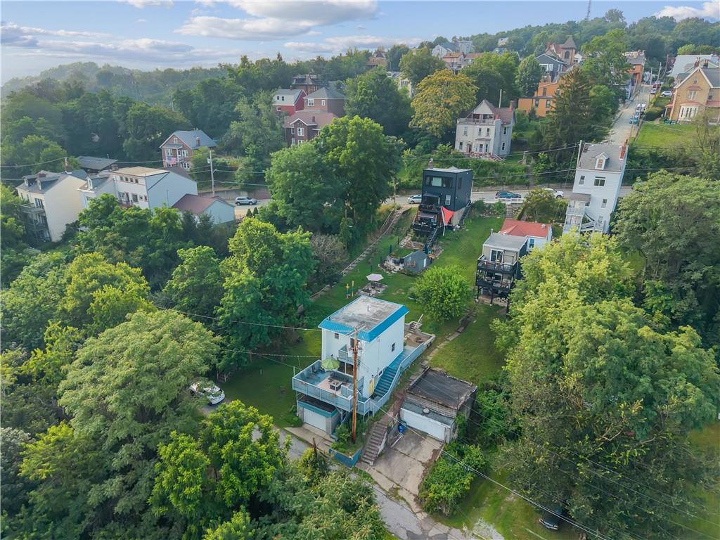 154 Henderson Street Pittsburgh, PA 15212 - Photo 30 of 31 an aerial view of a house with a yard
