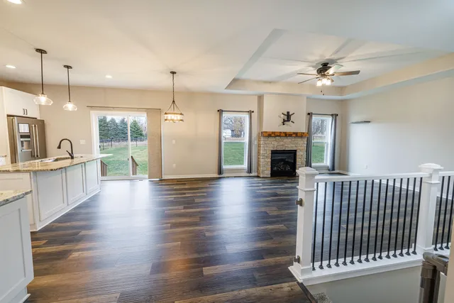 $394,900 | 501 Teri Lee Lane, Orfordville, WI 53576