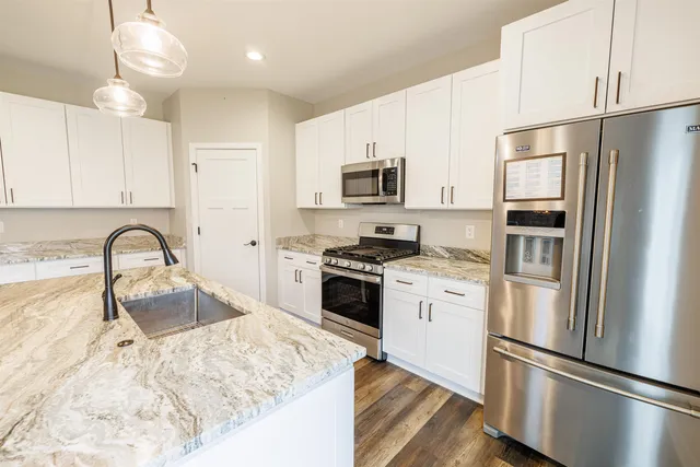 $394,900 | 501 Teri Lee Lane, Orfordville, WI 53576