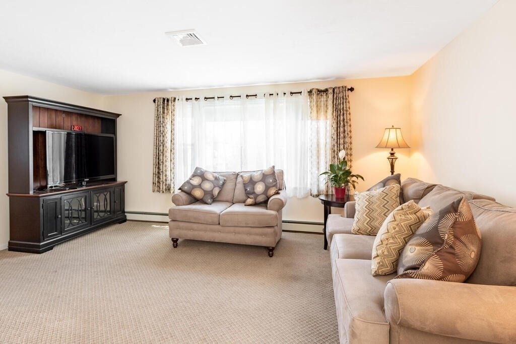 89 Partridge Street Boston, MA 02132 - Photo 3 of 26