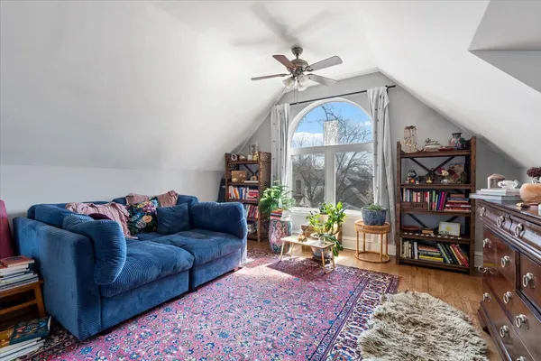 $1,249,900 | 2156 West Belle Plaine Avenue, Chicago, IL 60618