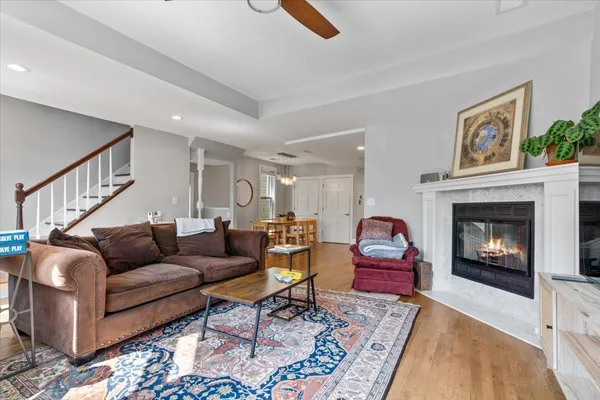 $1,249,900 | 2156 West Belle Plaine Avenue, Chicago, IL 60618