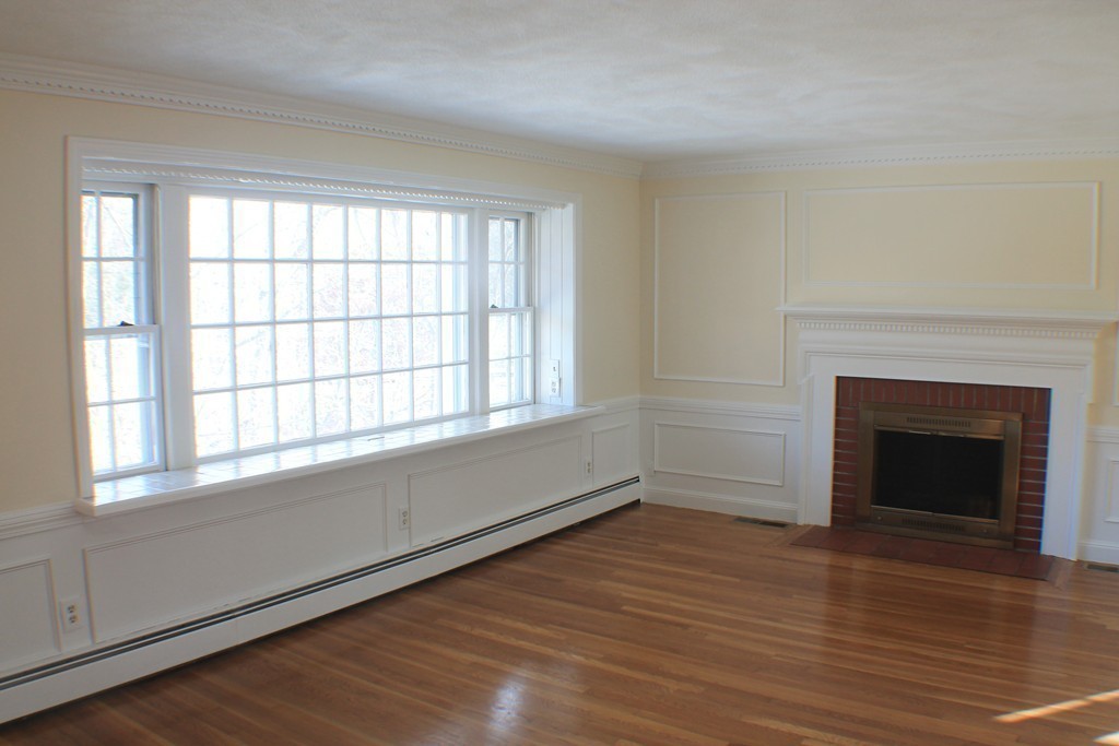 536 Liberty Square Road Boxborough, MA 01719 - Photo 3 of 30 Gallery Image 3