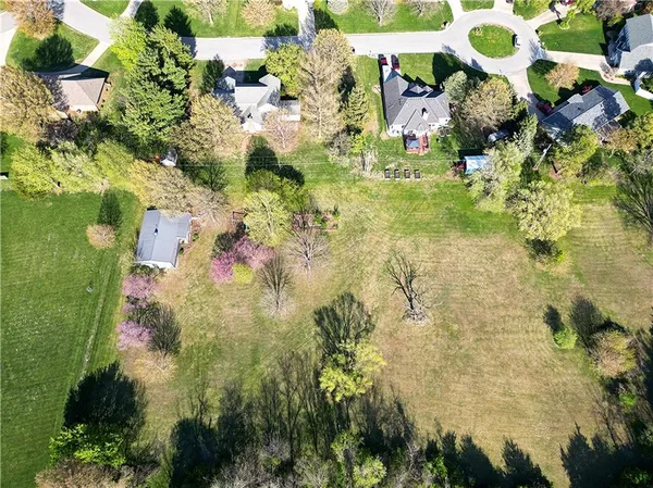 $620,000 | 1502 Hillcrest Court, Atchison, KS 66002