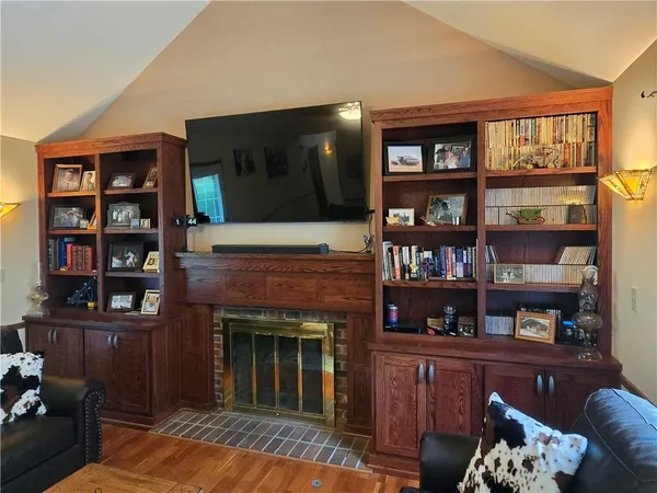 $620,000 | 1502 Hillcrest Court, Atchison, KS 66002