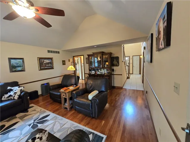 $620,000 | 1502 Hillcrest Court, Atchison, KS 66002