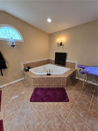 $620,000 | 1502 Hillcrest Court, Atchison, KS 66002