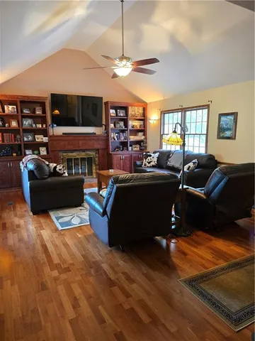 $620,000 | 1502 Hillcrest Court, Atchison, KS 66002