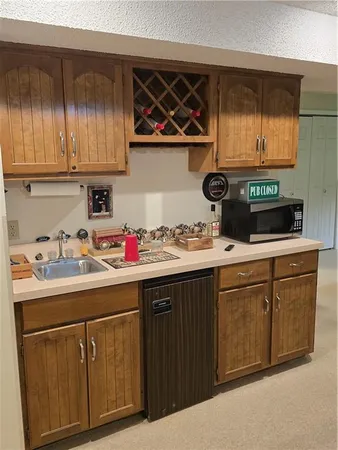 $620,000 | 1502 Hillcrest Court, Atchison, KS 66002