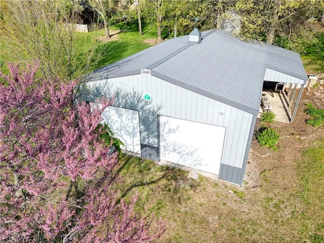 $620,000 | 1502 Hillcrest Court, Atchison, KS 66002