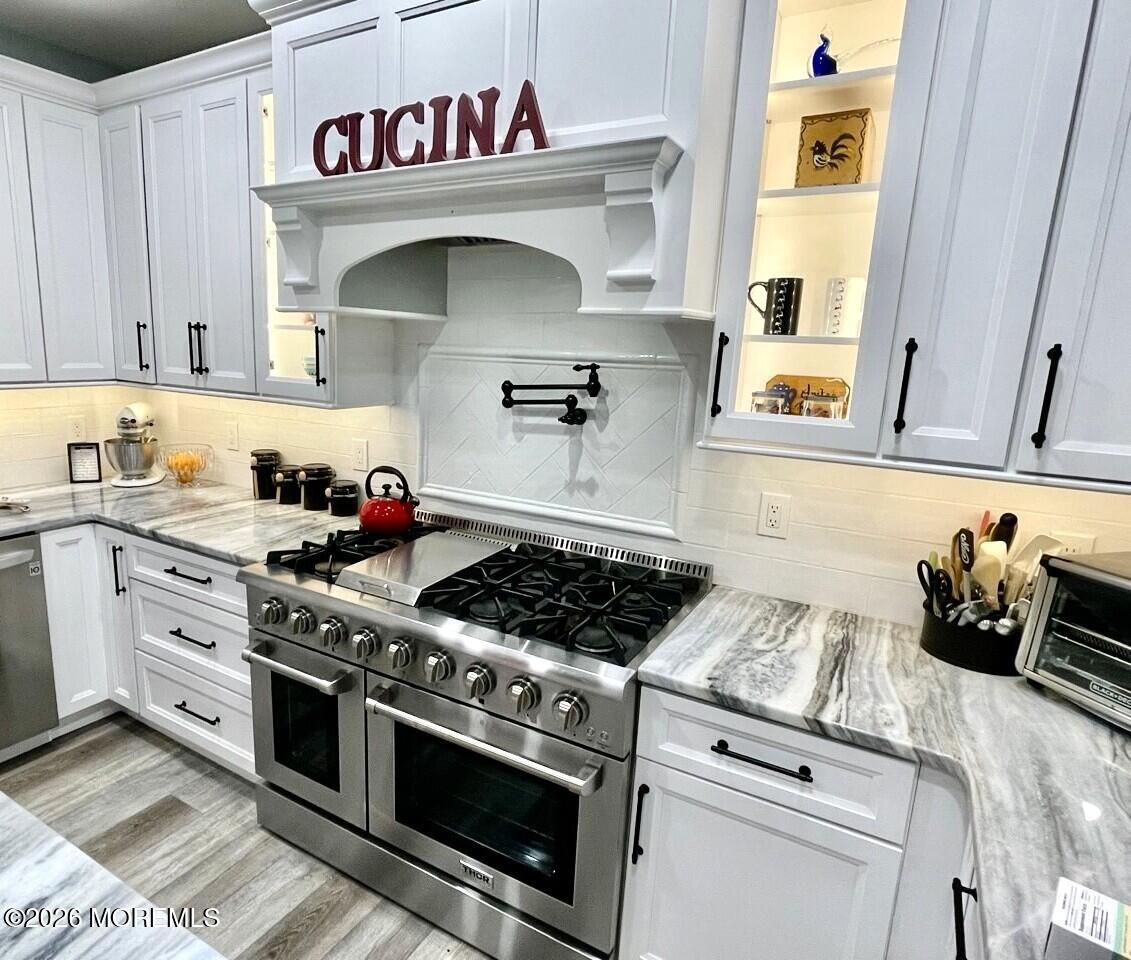 1090 Ridge Avenue Manahawkin, NJ 08050 - Photo 18 of 88 2a7c20f9-2722-4972-98b2-b3bd1dc1b953