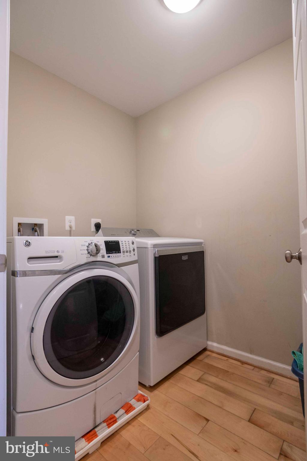 21281 Old Mill Road Culpeper, VA 22701 - Photo 29 of 40 a utility room with dryer and washer