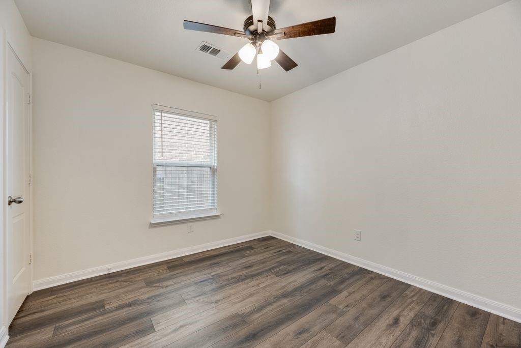 1911 Pilot Point Way Princeton, TX 75407 - Photo 15 of 23