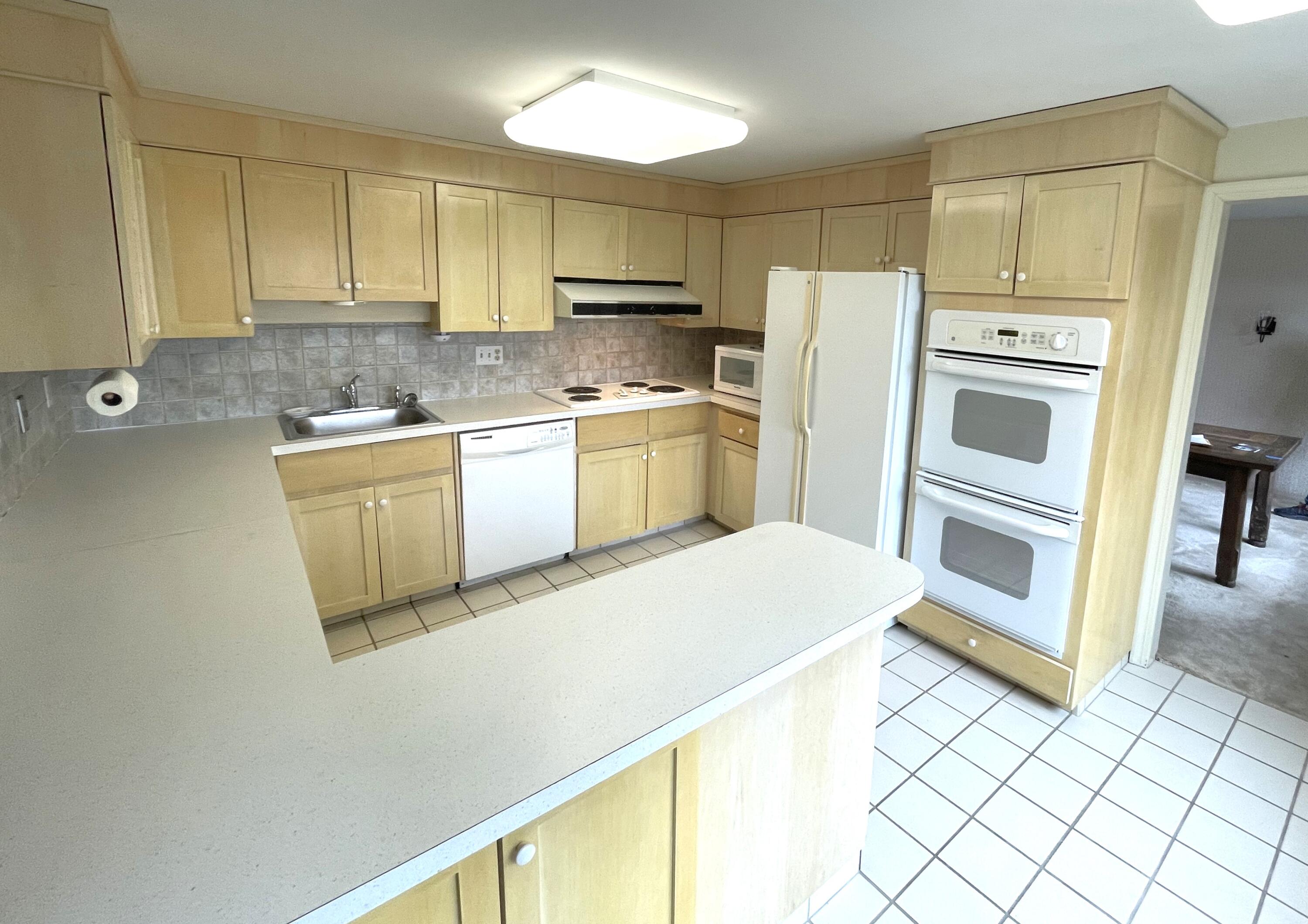 226 Holly Point Road Centerville, MA 02632 - Photo 7 of 11 Kitchen