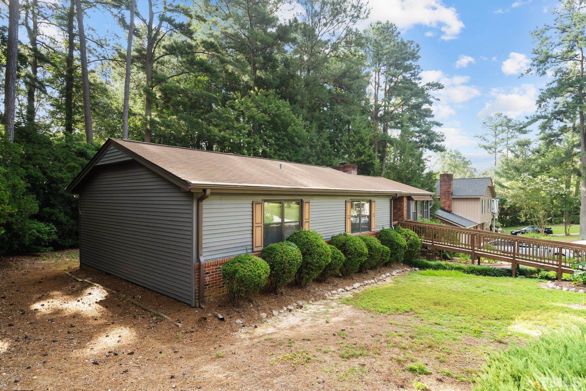 7720 Fiesta Way Raleigh, NC 27615 - Photo 3 of 32