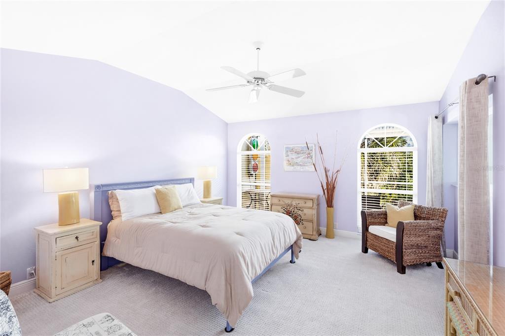 288 Woods Point Road Osprey, FL 34229 - Photo 16 of 44 Gallery Image 16