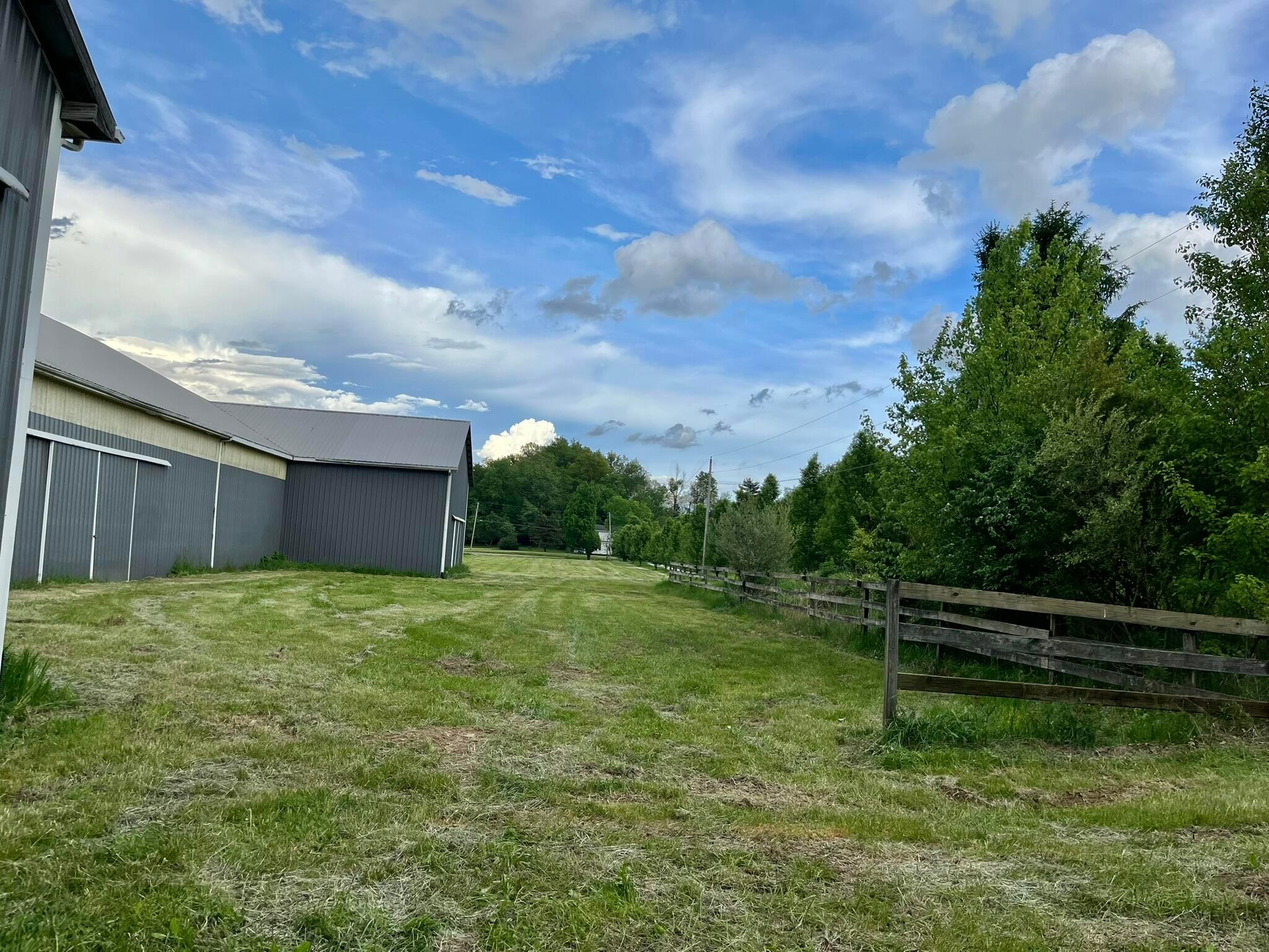 839 Rockmill Road Northwest Lancaster, OH 43130 - Photo 51 of 74 54. Barn Exterior