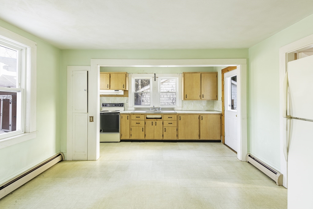 9 Oxbow Road Falmouth, MA 02536 - Photo 7 of 25