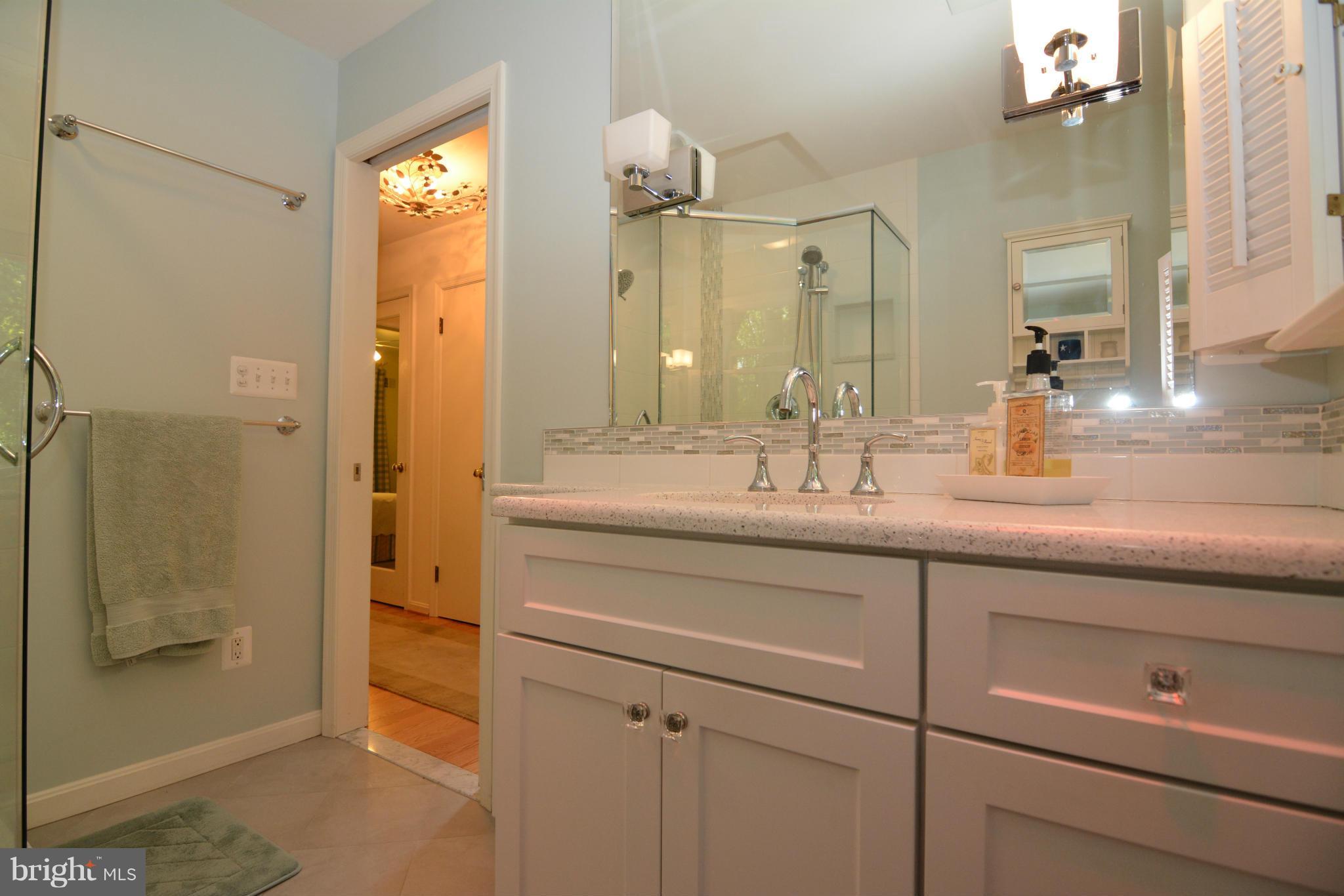 526 Epping Forest Road Annapolis, MD 21401 - Photo 16 of 30 Master Bath