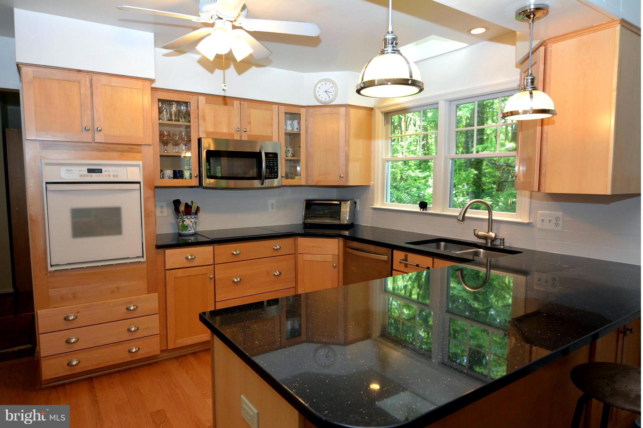 526 Epping Forest Road Annapolis, MD 21401 - Photo 5 of 30 Kitchen