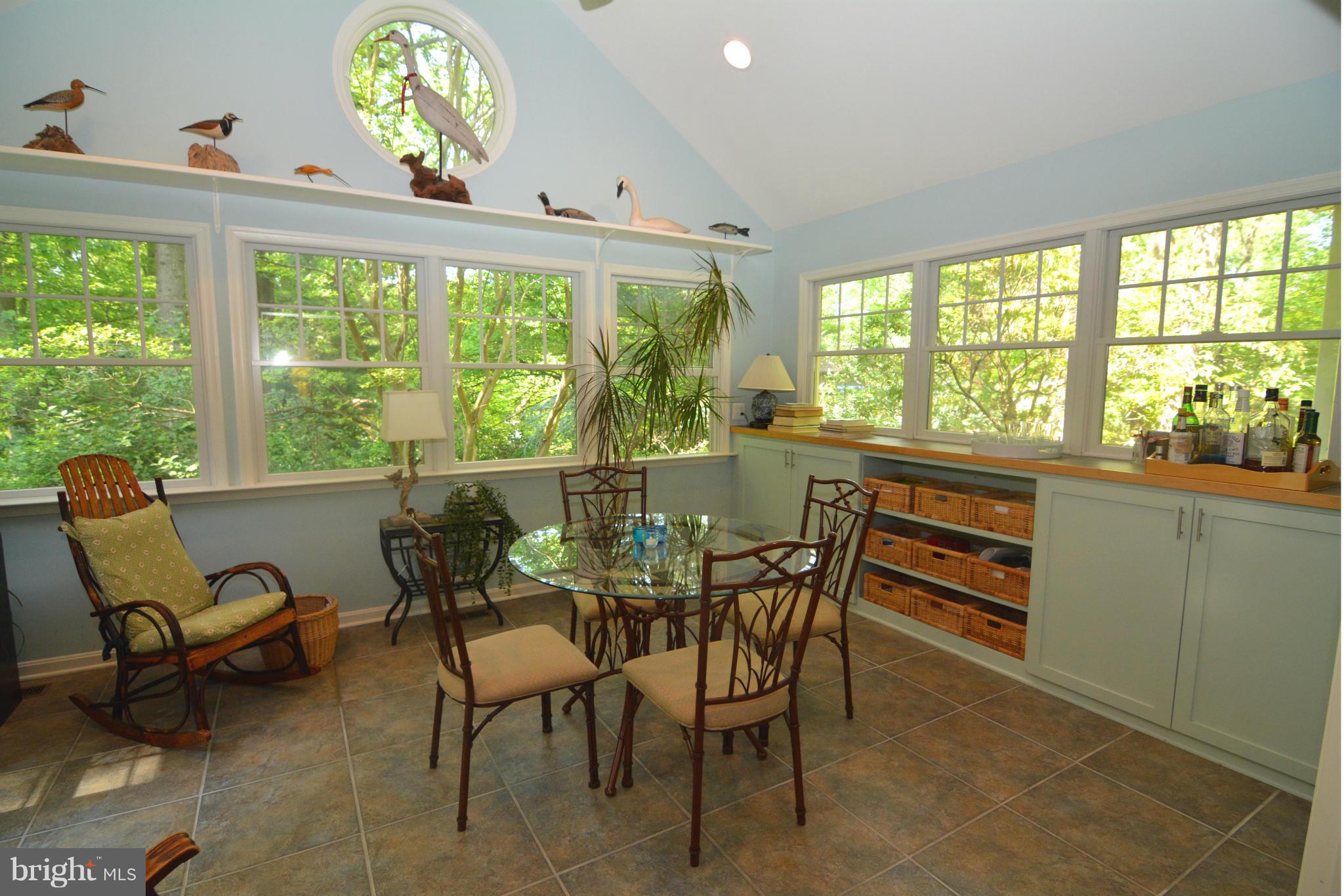 526 Epping Forest Road Annapolis, MD 21401 - Photo 10 of 30 Sun & Storage!