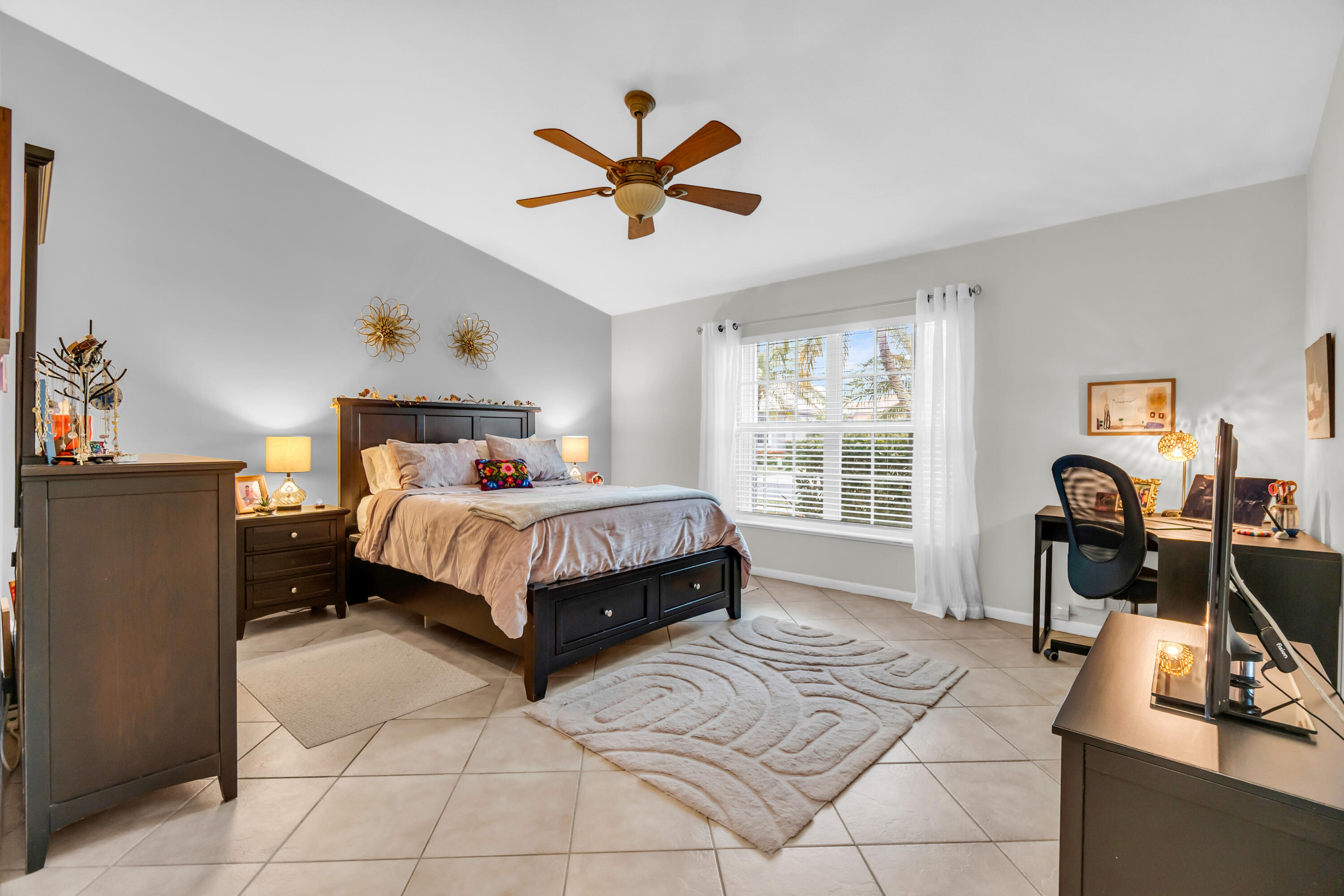 23486 Torre Circle Boca Raton, FL 33433 - Photo 31 of 58 16