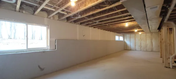 $650,000 | 7979 Cresswell Court Southeast, Unit 23, Caledonia, MI 49316