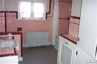 1371 Ackermanville Road Bangor, PA 18013 - Photo 14 of 29 Large tiled bathroom, plenty of room to move around here!!