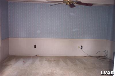 1371 Ackermanville Road Bangor, PA 18013 - Photo 16 of 29 Master Bedroom, window AC and ceiling fan