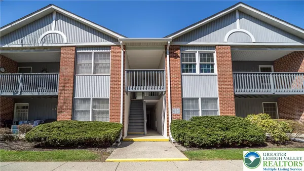 $259,900 | 4655 Cheryl Drive, Bethlehem, PA 18017