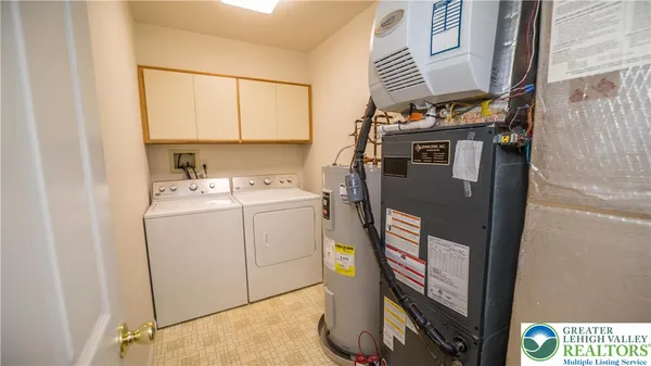 $259,900 | 4655 Cheryl Drive, Bethlehem, PA 18017