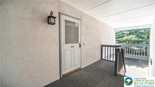 $259,900 | 4655 Cheryl Drive, Bethlehem, PA 18017