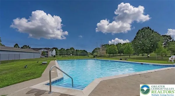 $259,900 | 4655 Cheryl Drive, Bethlehem, PA 18017